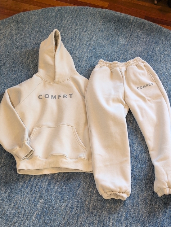 Comfrt Tops - Comfrt Hoodie/Pants Set M